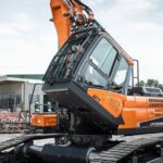 1652_2020-03-08-dx235-eight_jpg