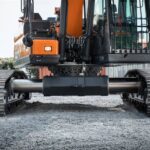 1653_2020-03-08-dx235-five_jpg